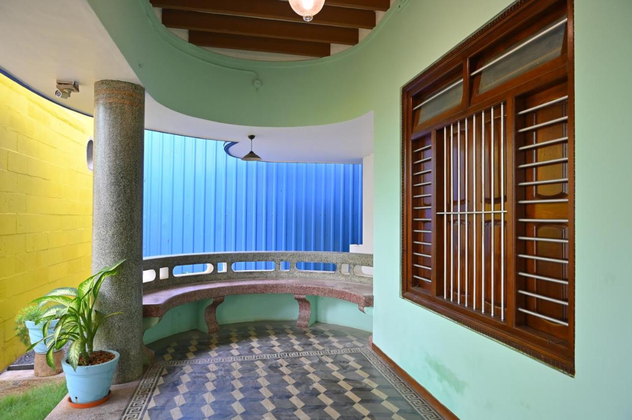 Les Boganveillea Heritage Guest House Auroville Eksteriør billede