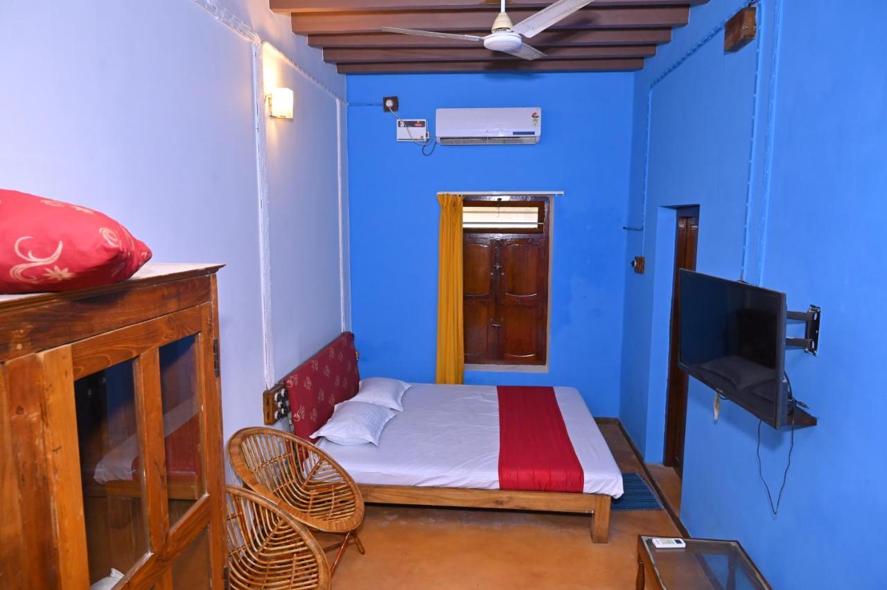 Les Boganveillea Heritage Guest House Auroville Eksteriør billede