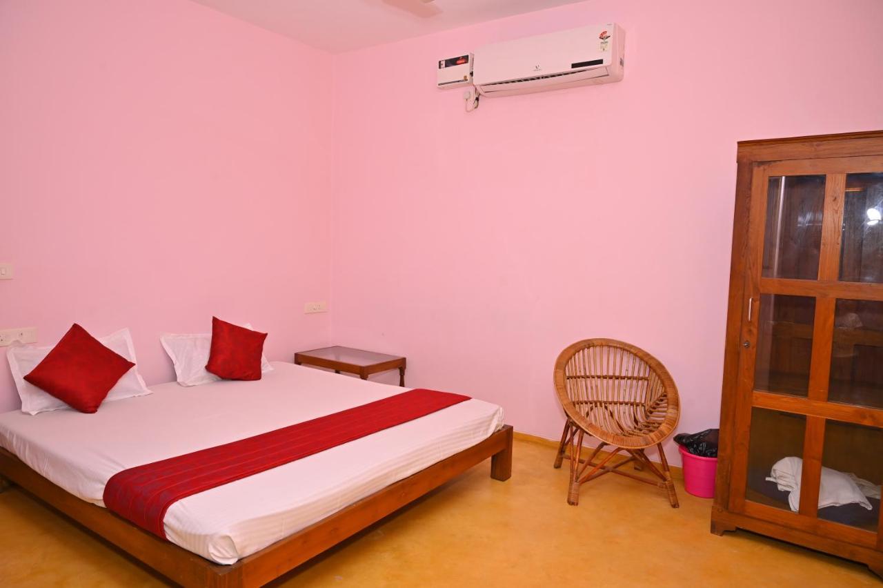 Les Boganveillea Heritage Guest House Auroville Eksteriør billede