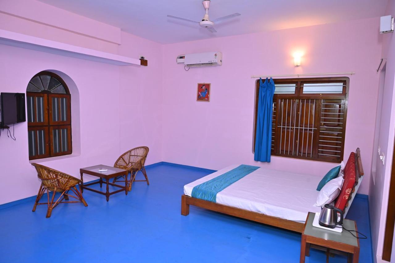 Les Boganveillea Heritage Guest House Auroville Eksteriør billede