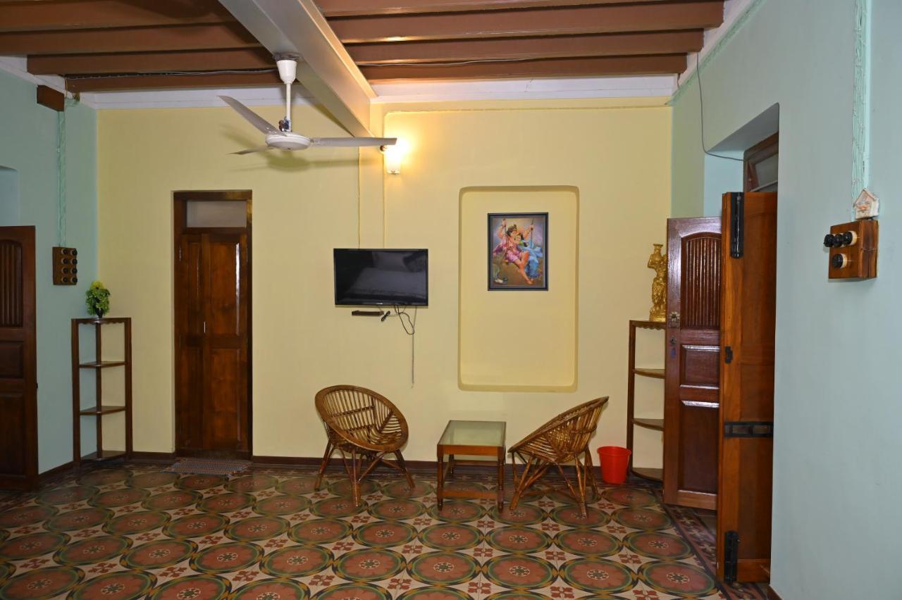 Les Boganveillea Heritage Guest House Auroville Eksteriør billede