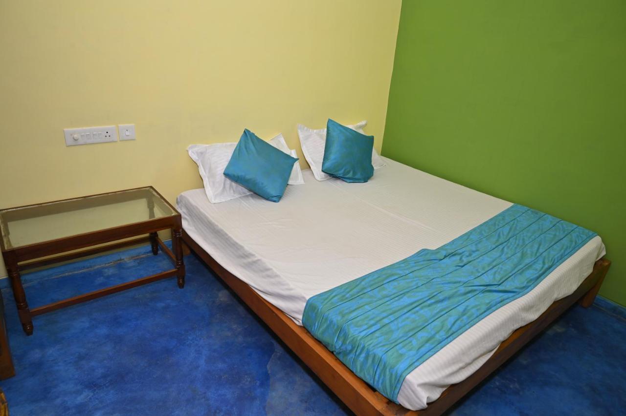 Les Boganveillea Heritage Guest House Auroville Eksteriør billede