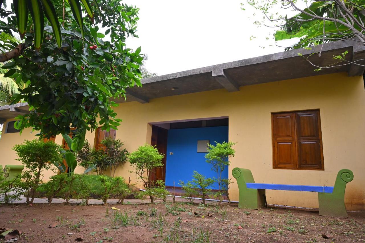 Les Boganveillea Heritage Guest House Auroville Eksteriør billede