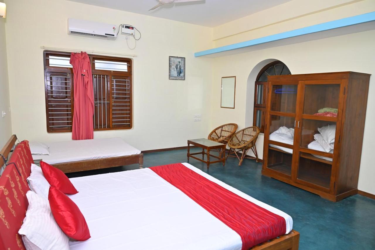 Les Boganveillea Heritage Guest House Auroville Eksteriør billede